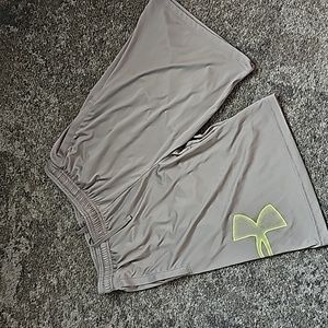 Under Armour, Heat Gear, Gray size M